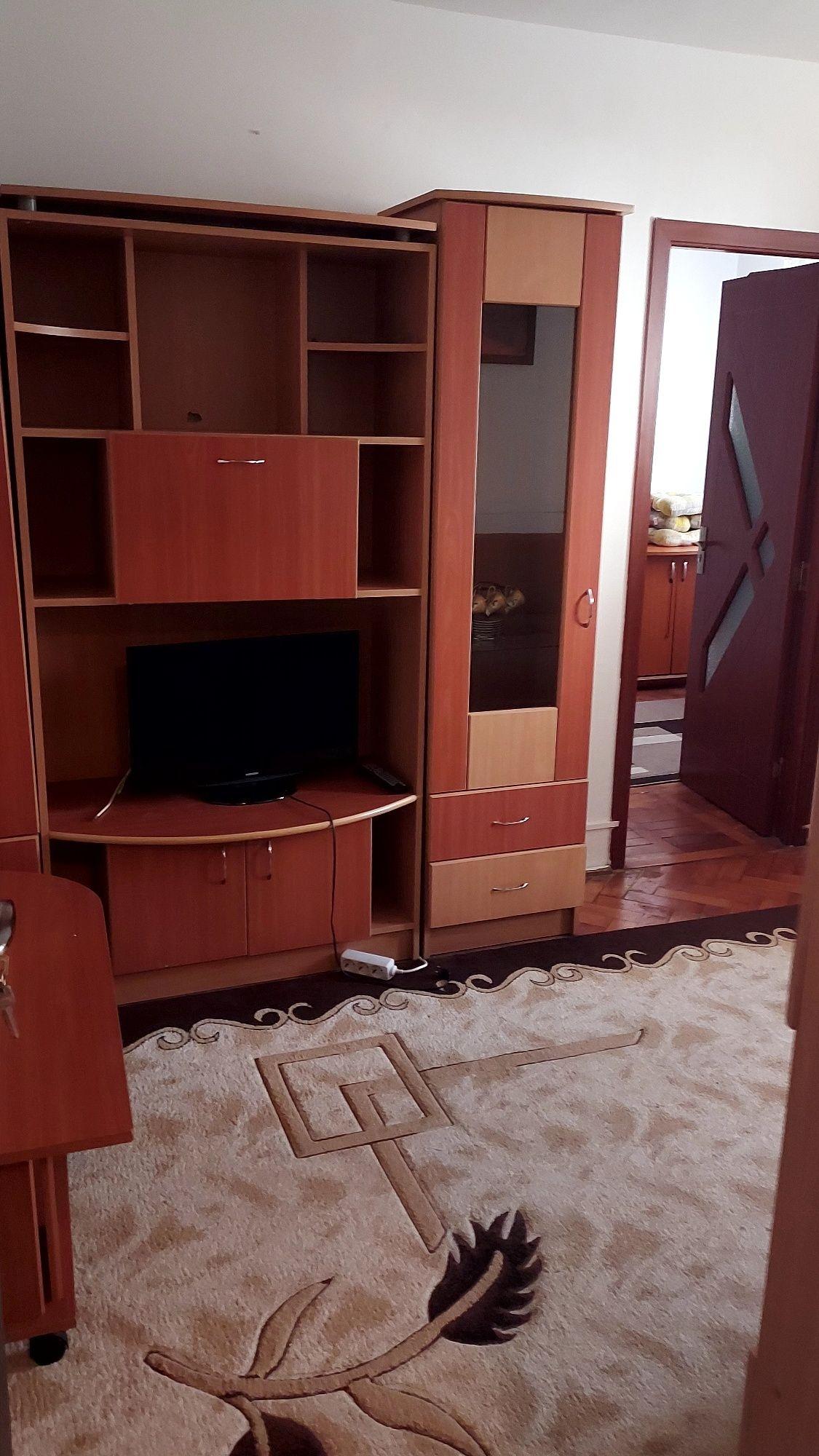 Apartament 2 camere de vanzare - imagine 1
