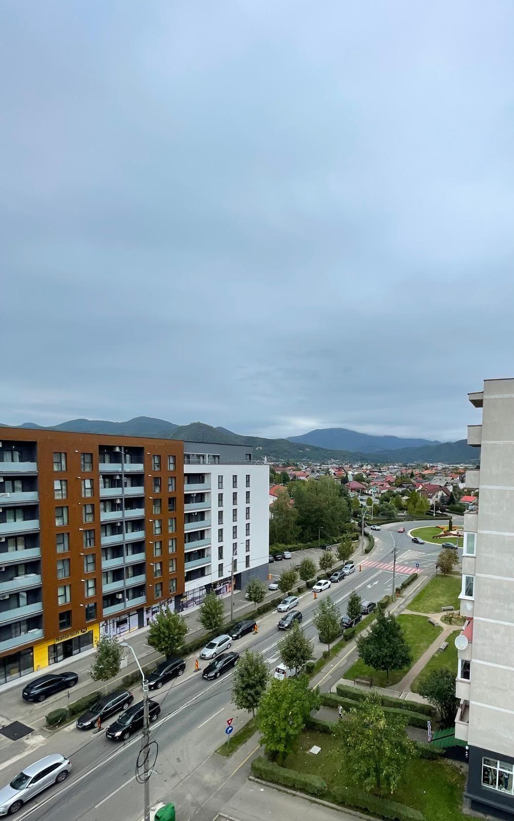 Vand apartament 3 camere - imagine 1