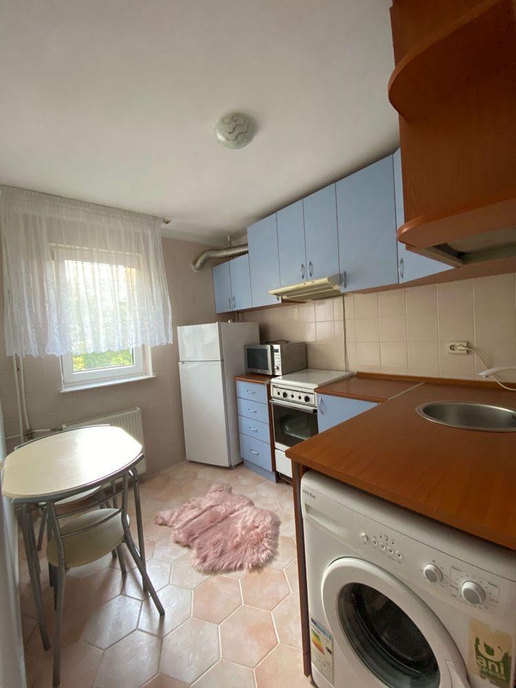 Vand garsoniera Hanul Haiducilor 25m2 etaj 2/4 - imagine 1