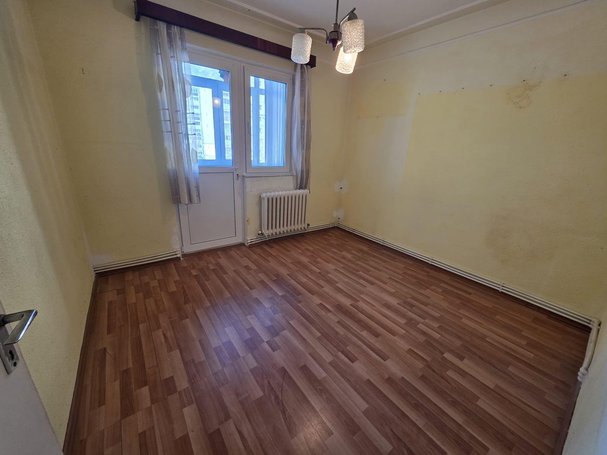 Mircea cel Batran 2 camere decomandat