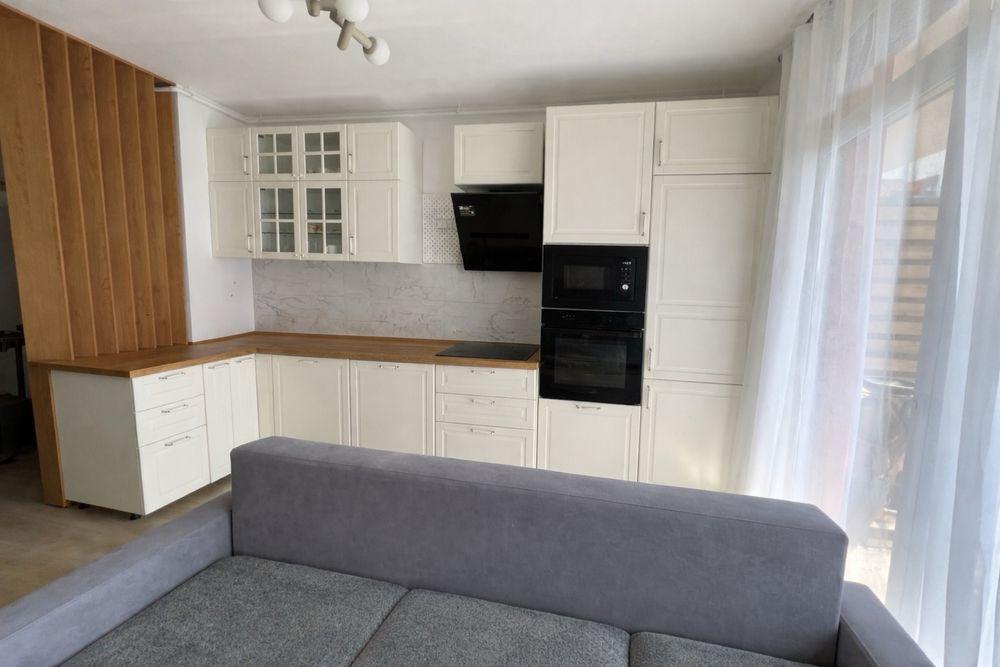 Apartament de vânzare 3 camere Afi Ared