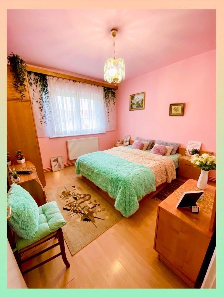 Caut colegă apartament decomandat, Calea Dumbrăvii, Sibiu