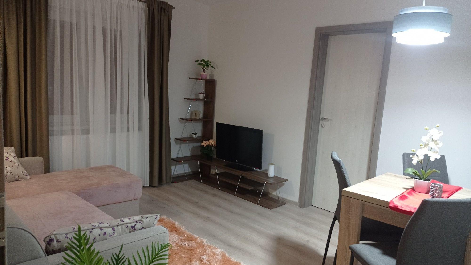 Pf inchiriez Ap 2 camere Str Semaforului Sibiu