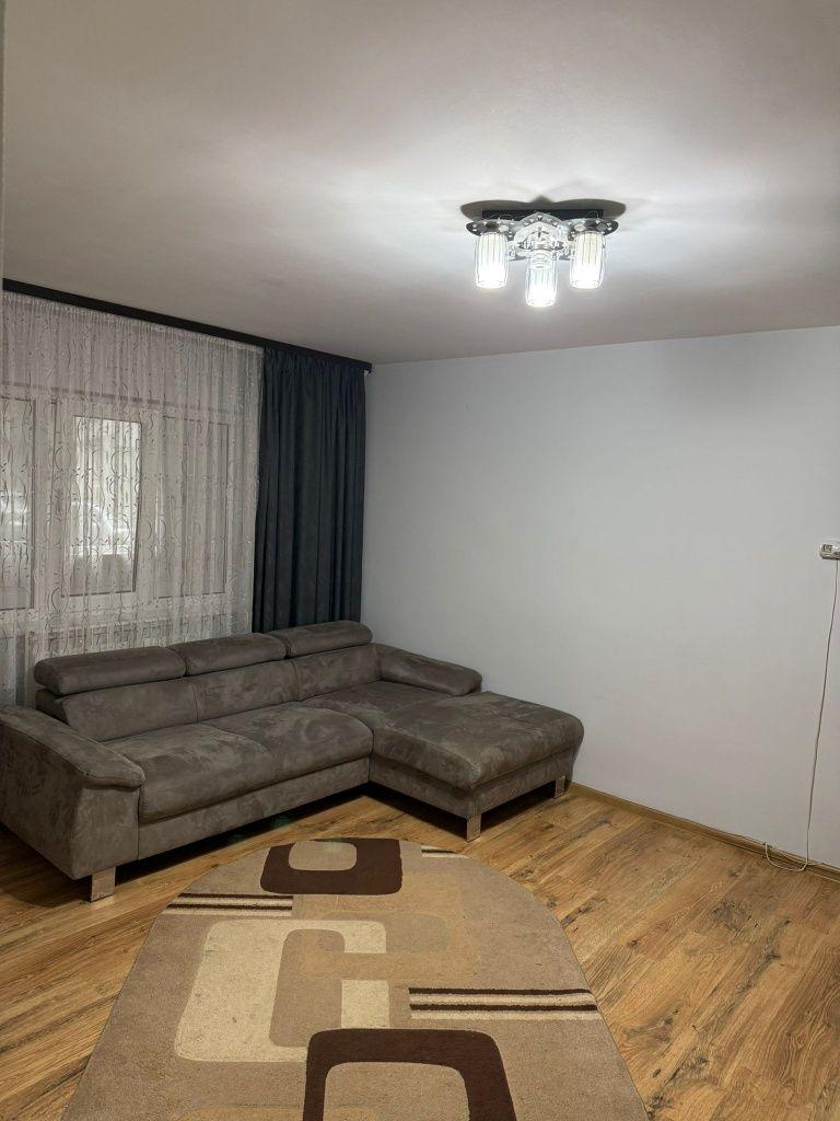 Apartament spre închiriere - imagine 1