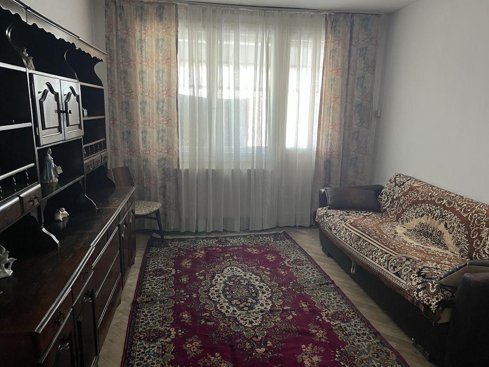 Apartament de vanzare 2 camere -Grivitei