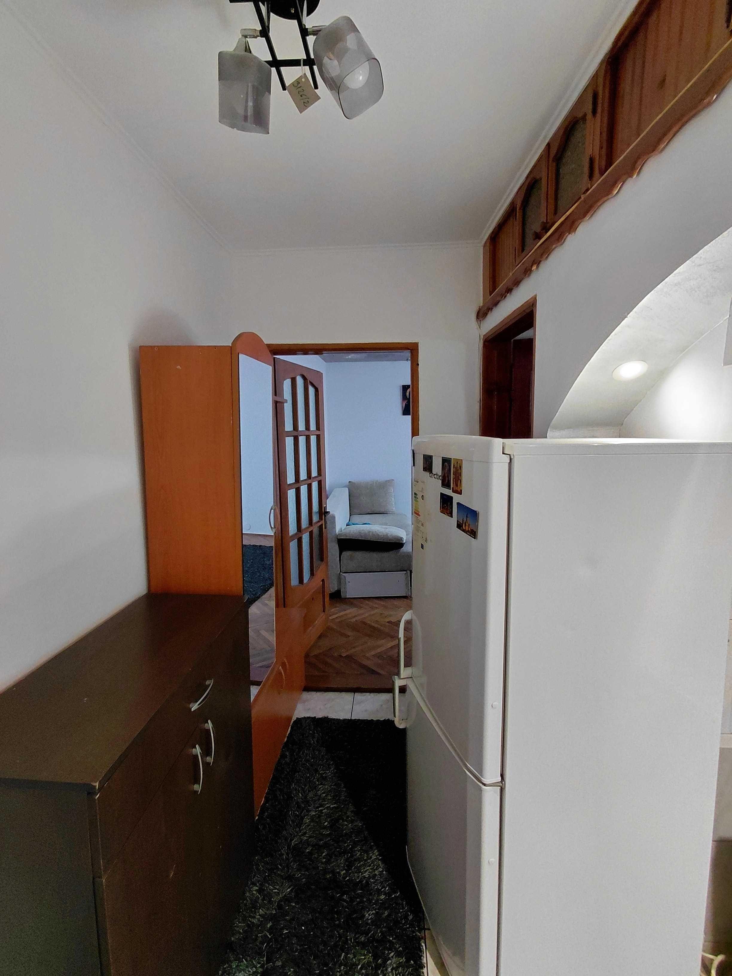 Inchiriez apartament 2 camere