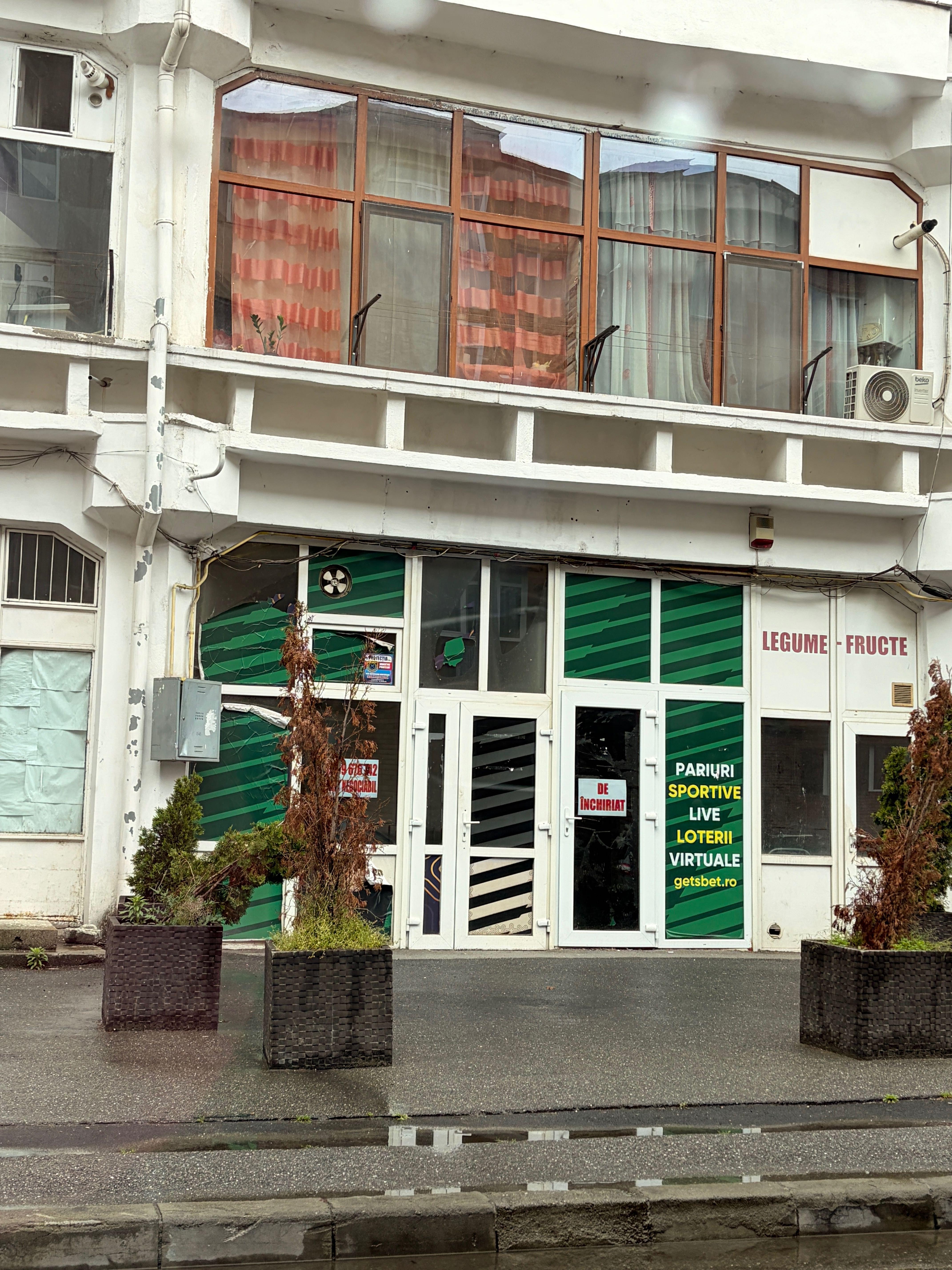 Închiriere Spatiu Comercial Debarcader, 70mp, stradal