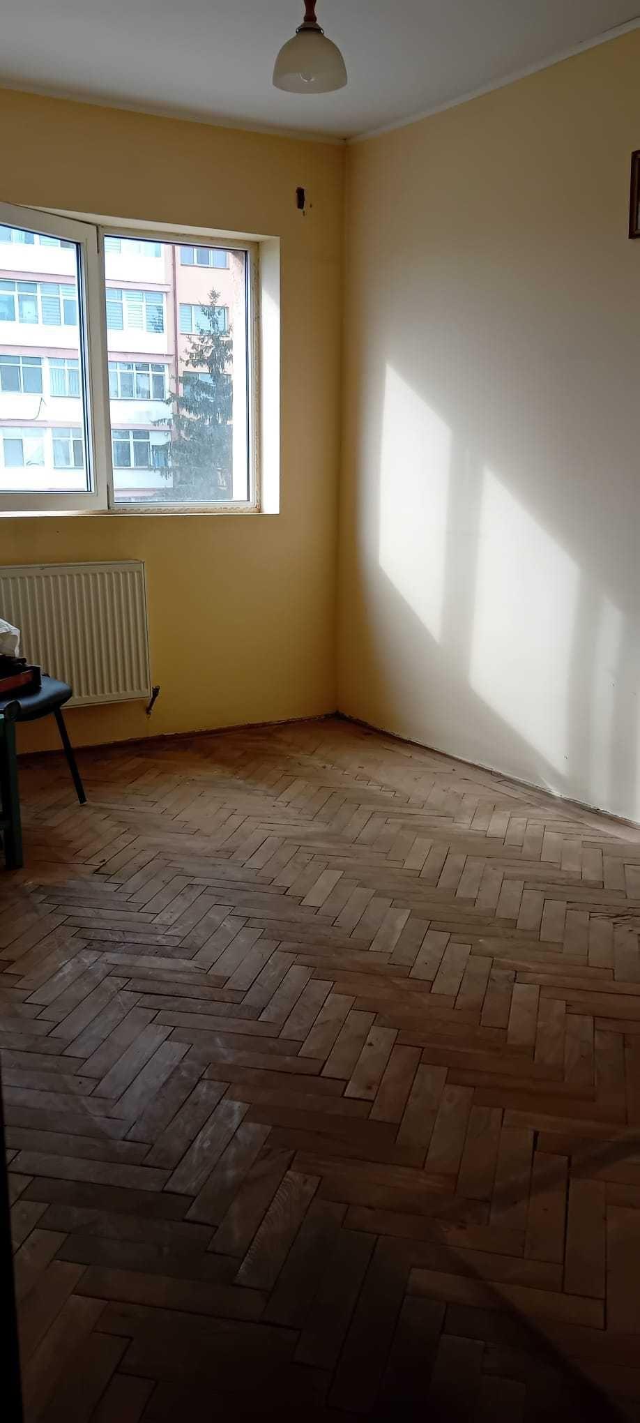 Apartament 2 camere decomandat - imagine 1