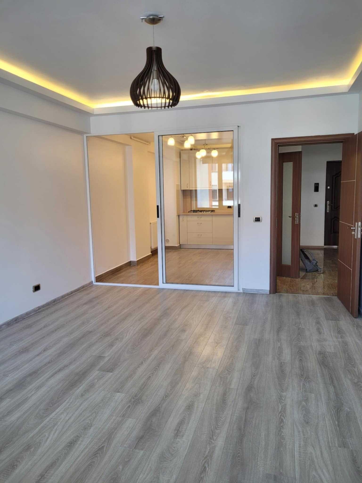 Apartament 3 camere de inchiriat Isaran, Tractorul - imagine 1