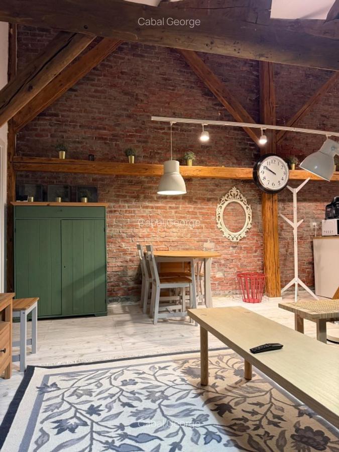 Casă Centrul Istoric Brașov, lipit Strada Sforii + business turistic activ - imagine 1