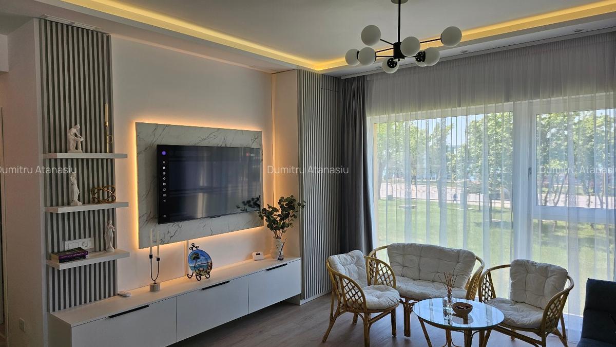Apartament 2 cam., lux , nou, de inchiriat.