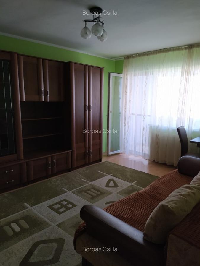Apartament 2 camere, 2 balcoane, M 15 - imagine 1