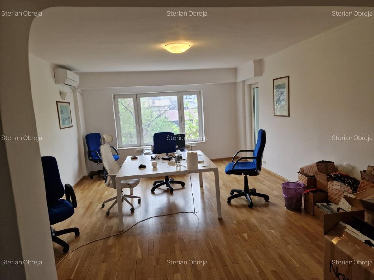 Apartament 3 camere, bucatarie si 2 bai. - imagine 1
