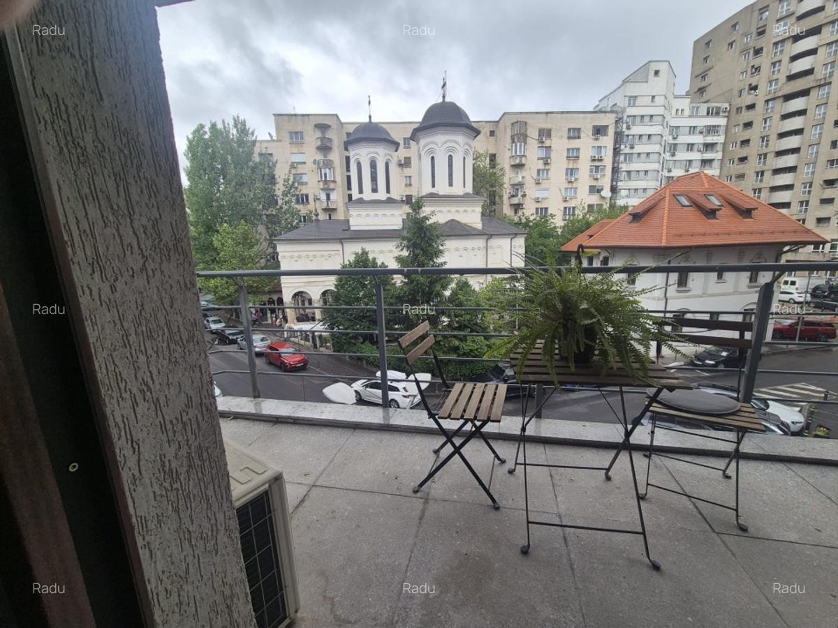 APARTAMENT CU GARAJ IN CENTRUL BUCURESTIULUI - imagine 1