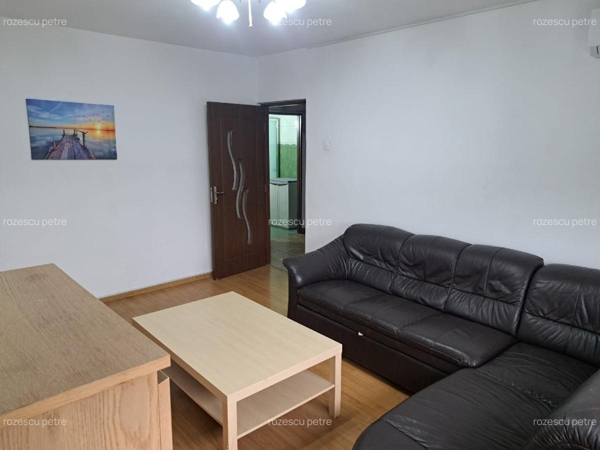 Proprietar ofer pentru Inchiriat Apartament 2camere decomandat complet mobilat s