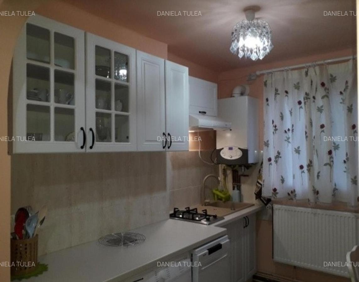 Apartment ultracentral bloc caramida