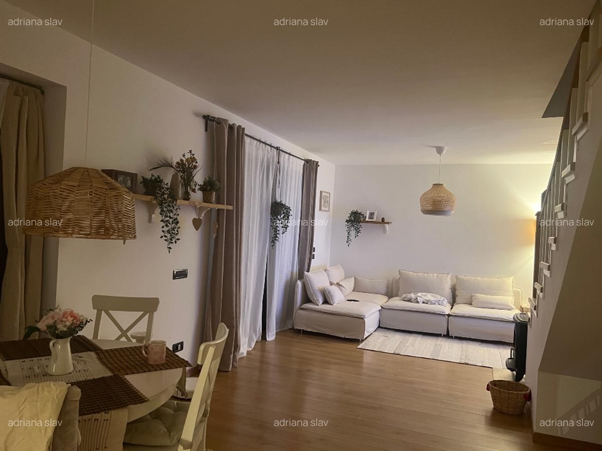 Casa de vanzare Tunari, zona centrala - imagine 1