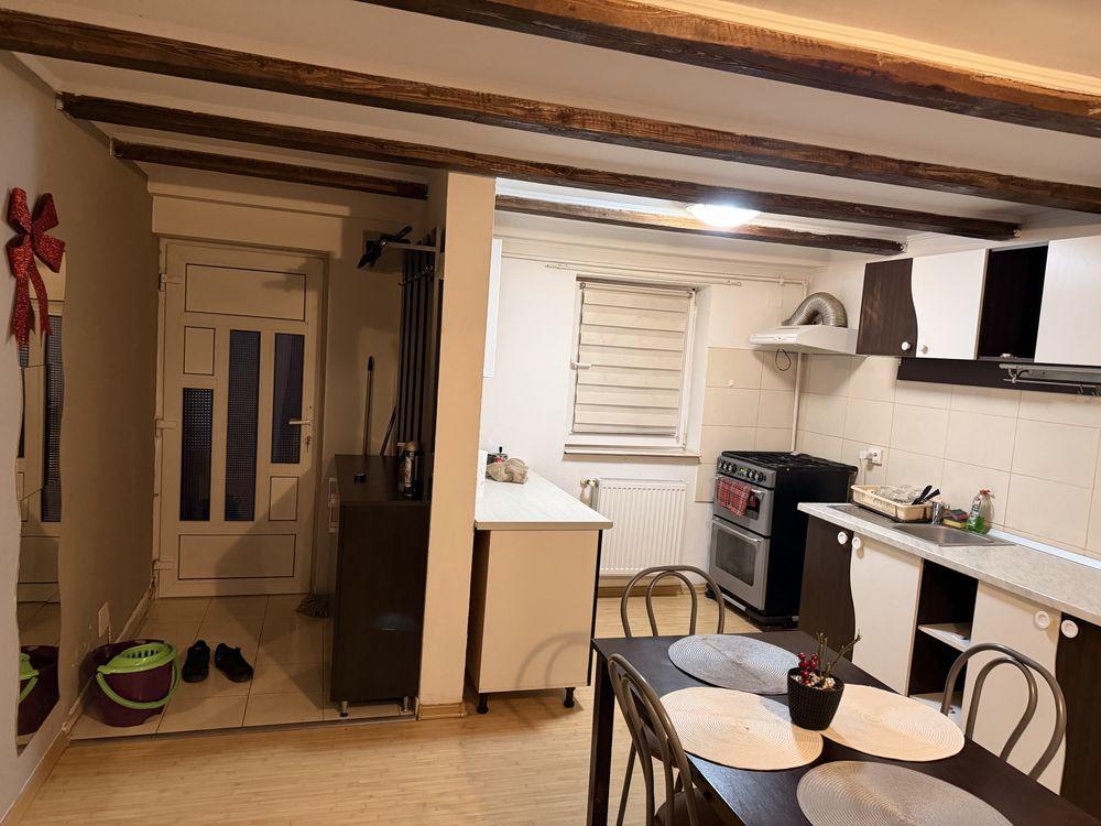 Apartament/garsoniera de vanzare