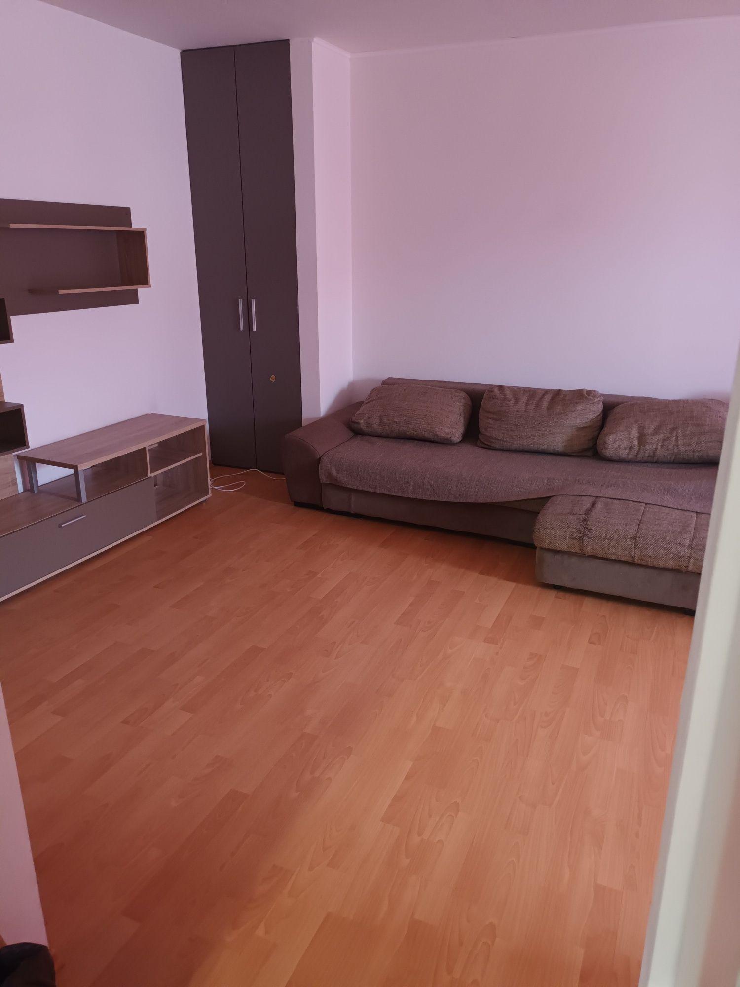 Inchiriez ap 2 cam 50 mp str Cetatii, Floresti