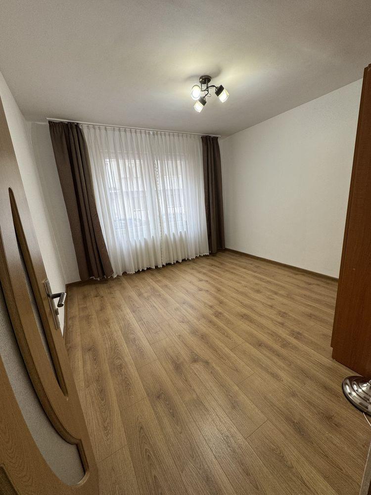 Vând garsonieră în cartierul Tudor - imagine 1