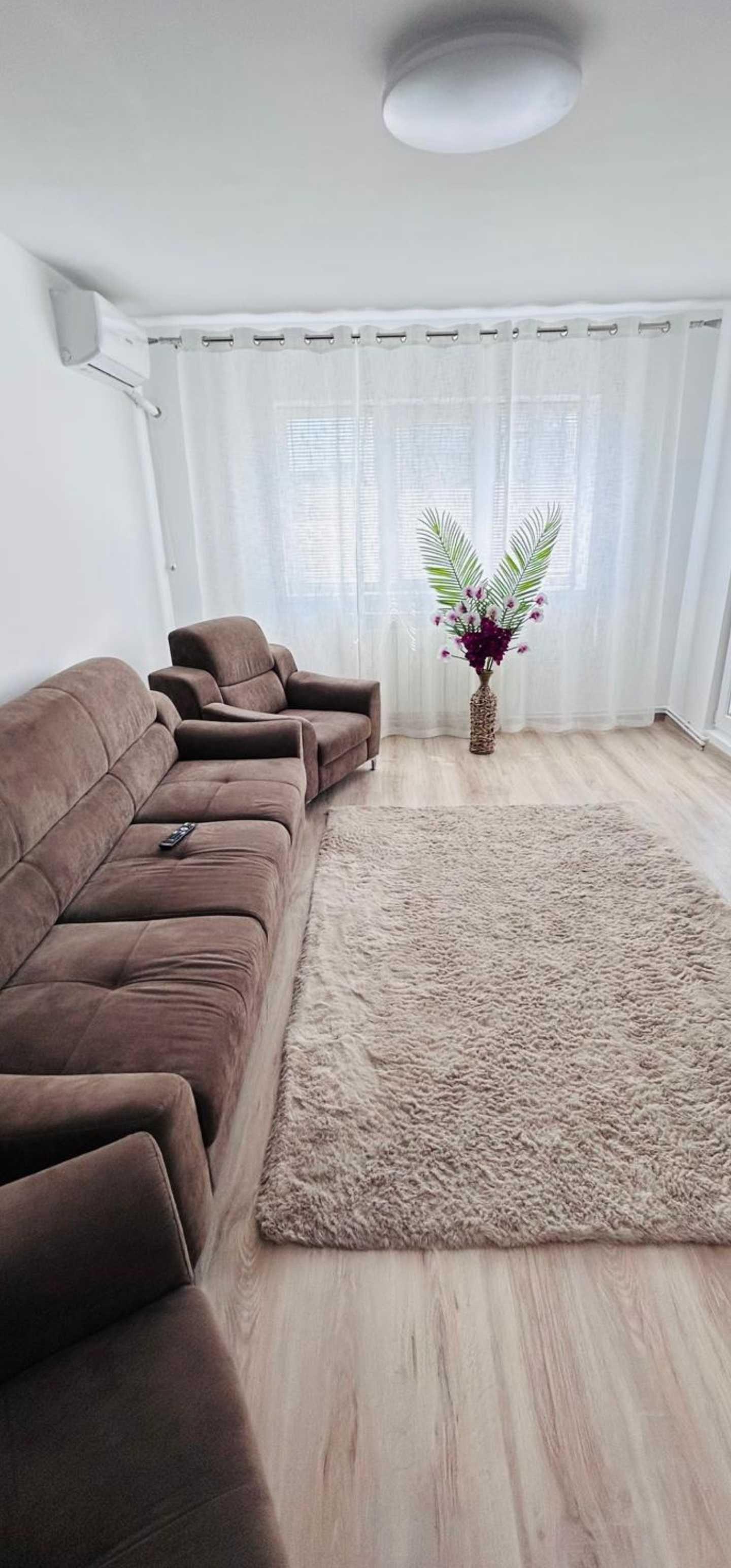 Navodari- Apartament 2 camere decomandat