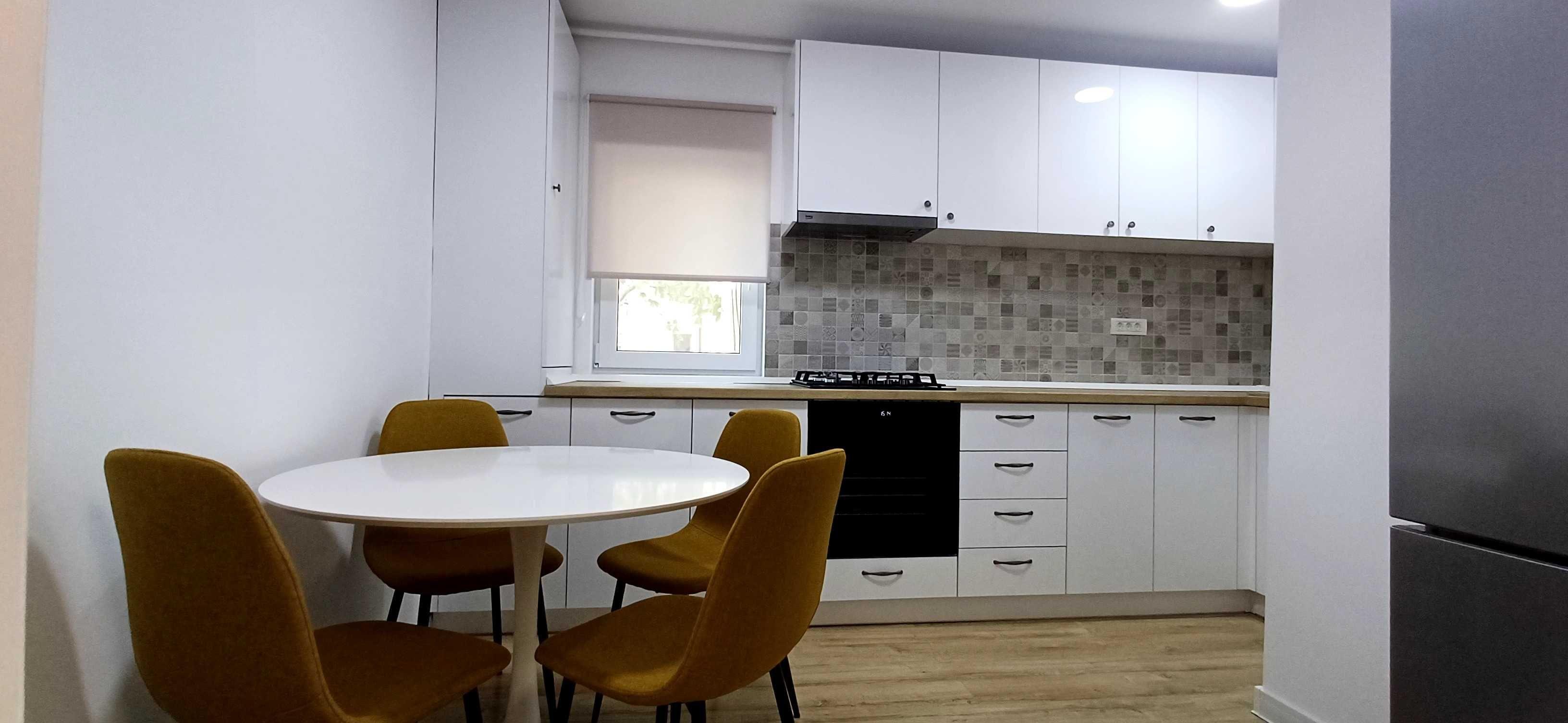 PROPRIETAR Închiriez apartament cu 2 camere  60mp