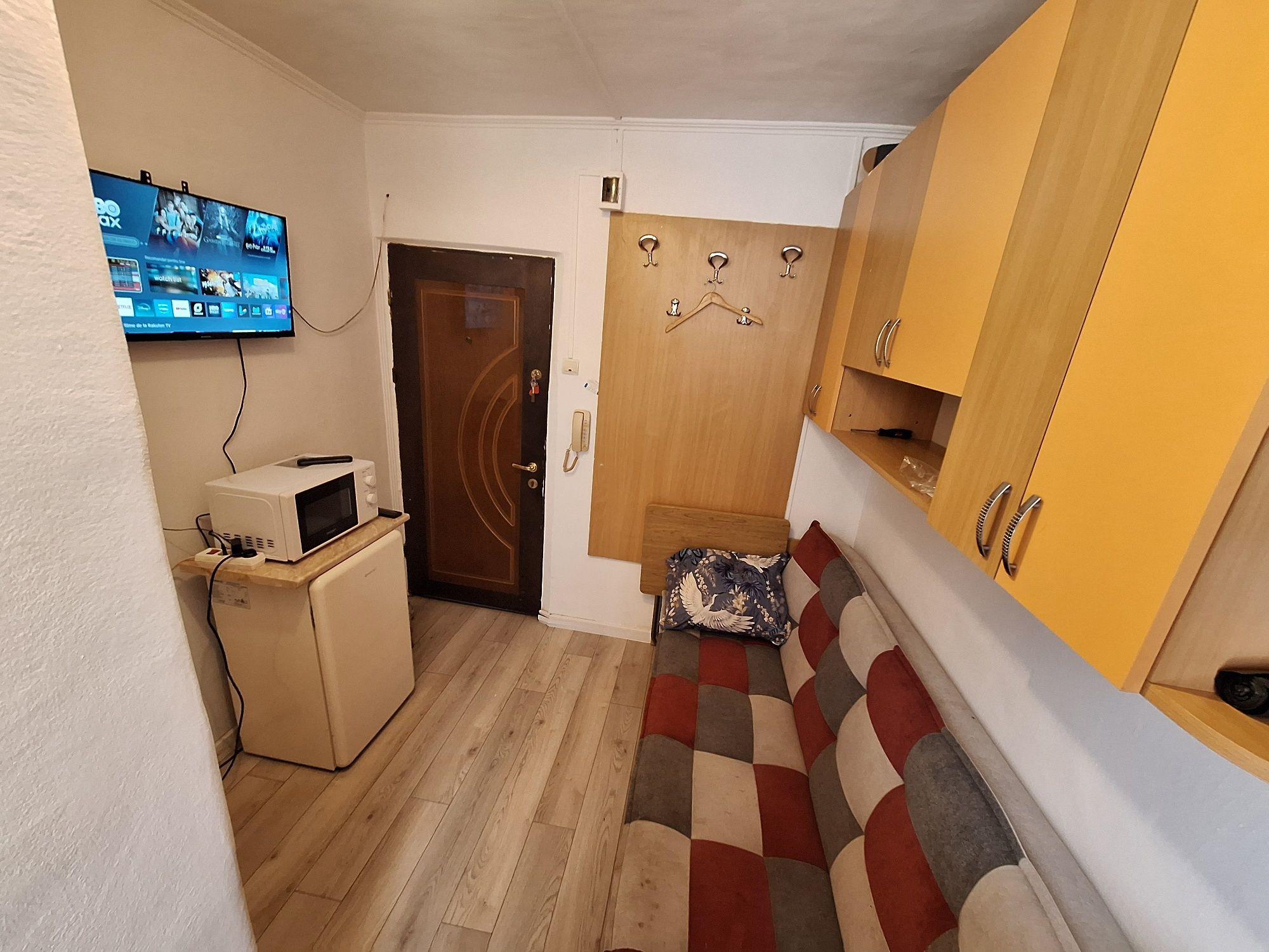 Închiriez garsoniera tip uscatorie