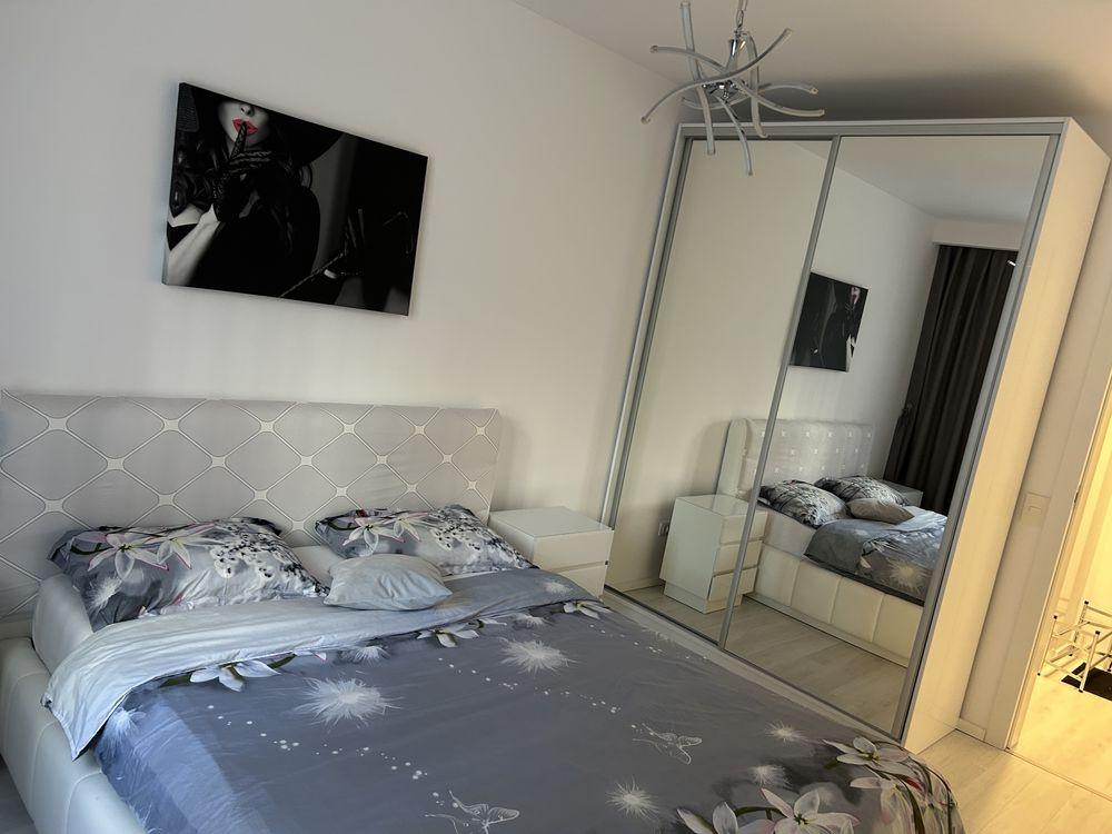 Inchiriez Apartament 2 camere regim hotelier ..Prima Onestilor