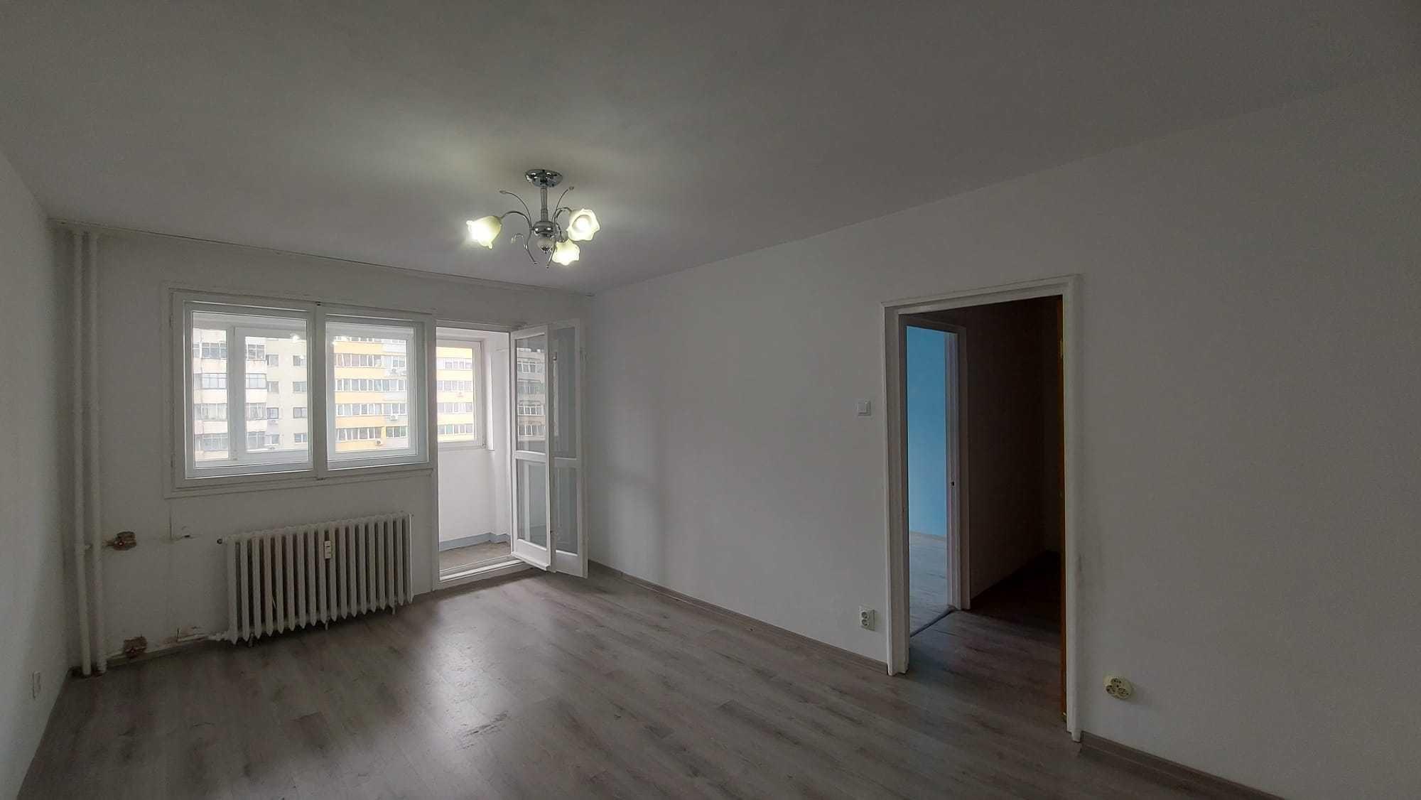 Apartament 2 camere, decomandat, zona Obor, 55 mp total, etaj 6/10, metrou - imagine 1