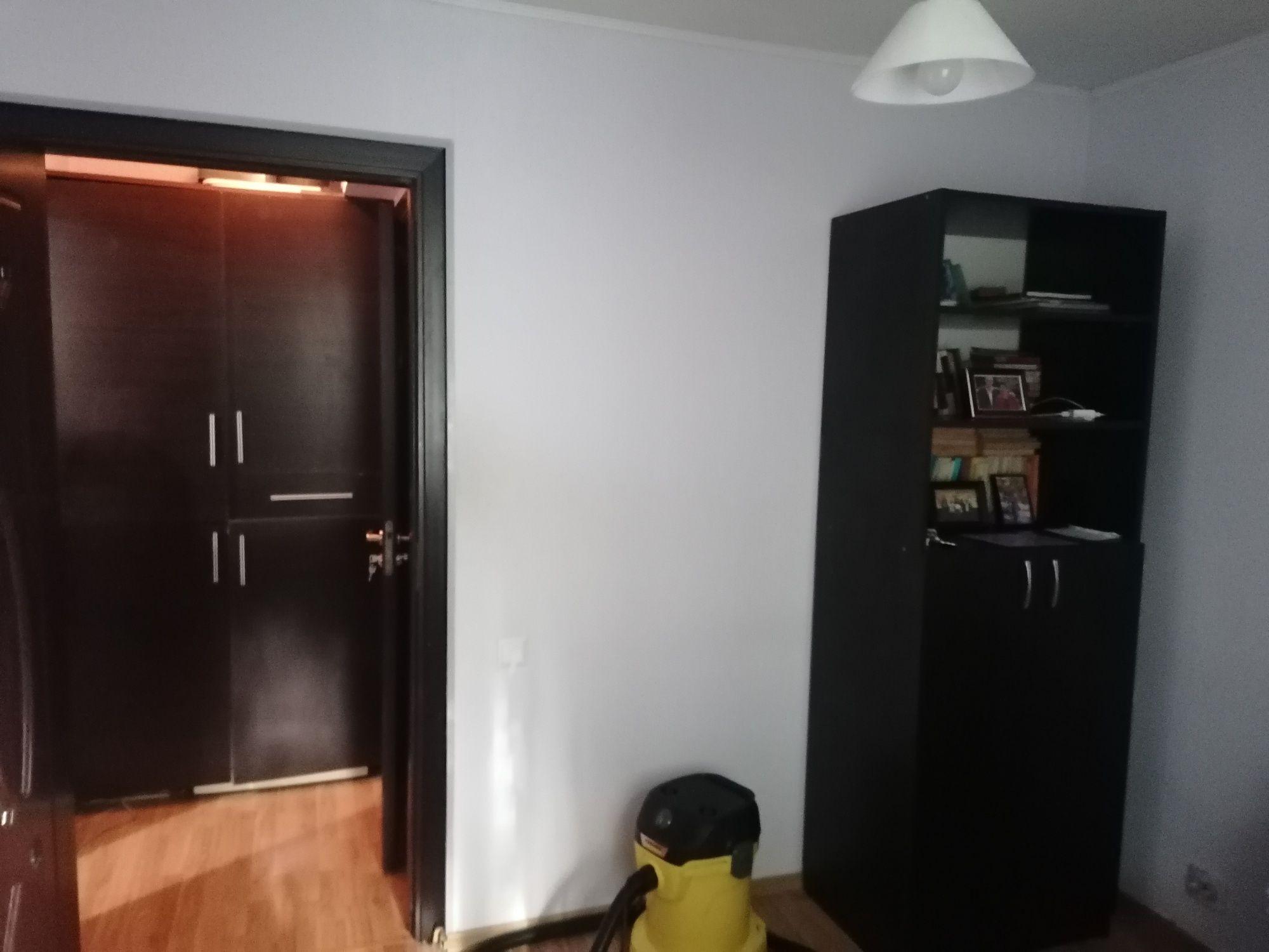 Închiriere apartament 2 camere semidecomandat