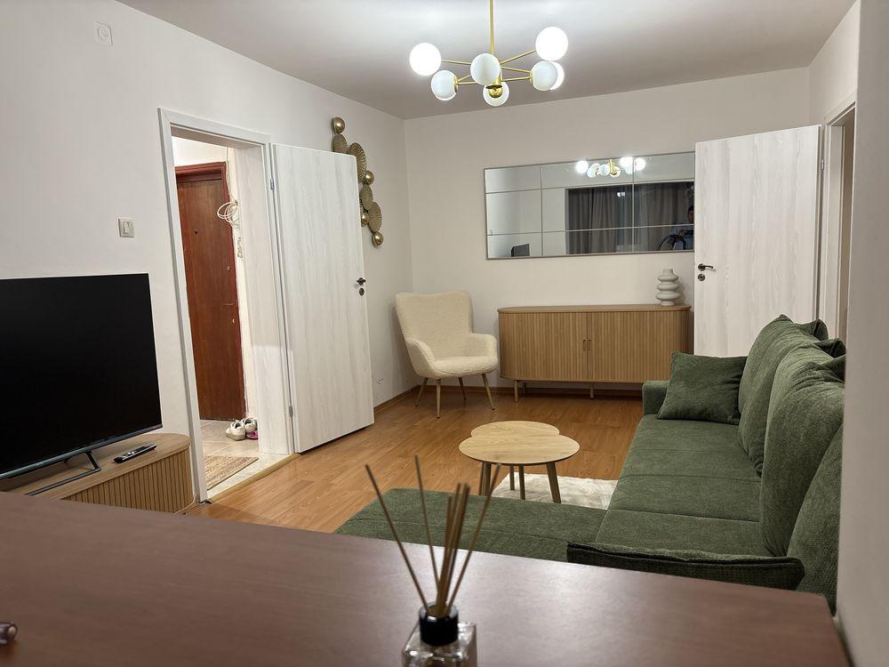 Inchiriere apartament 2 camere Aparatorii Patriei