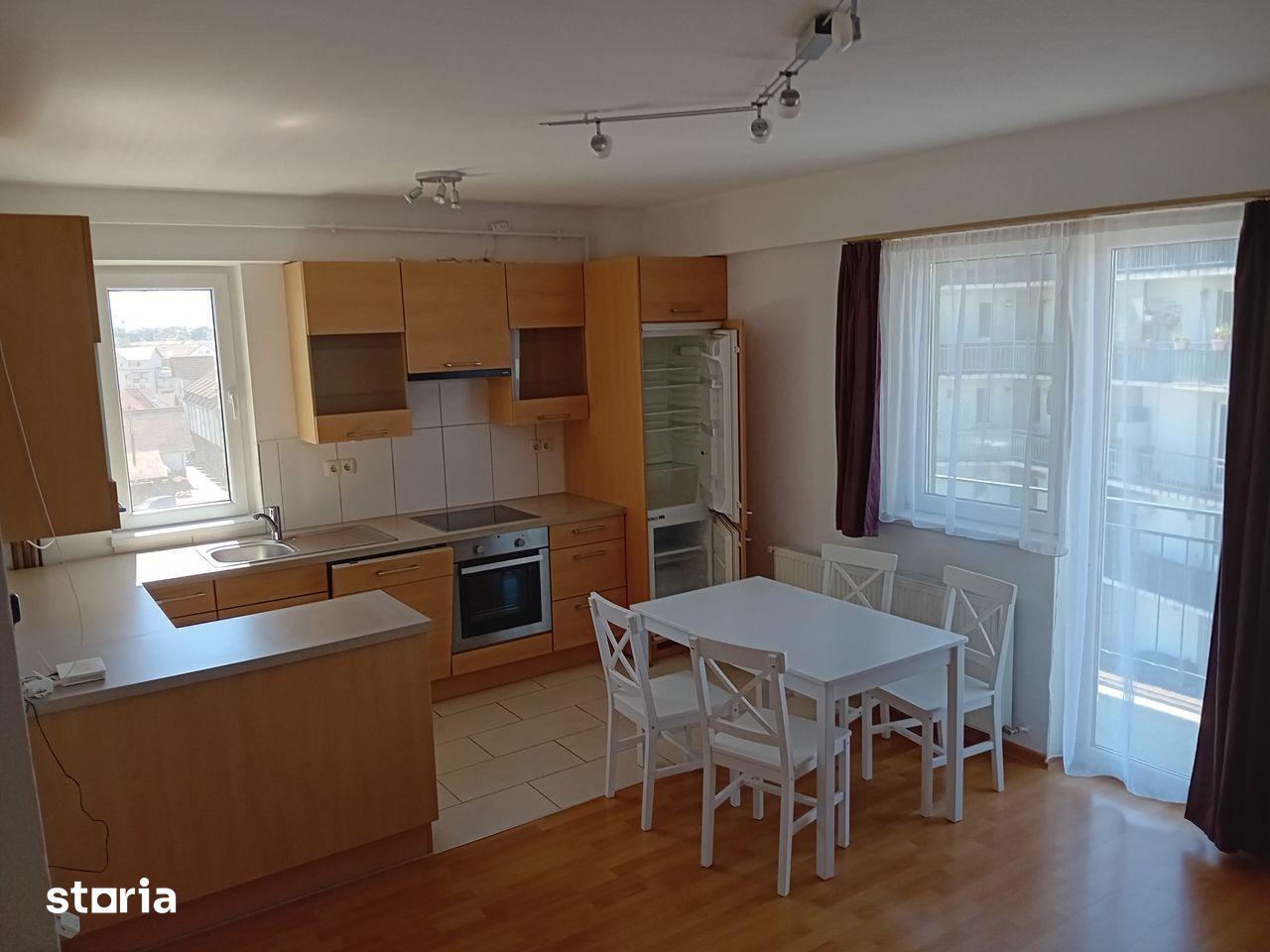 Inchiriez Apartament 3 Camere Zona Vest Sibiu