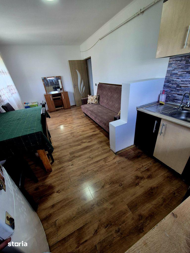 Apartament 3 camere, Bulevardul Decebal, mobilat, gata de utilizare - imagine 1