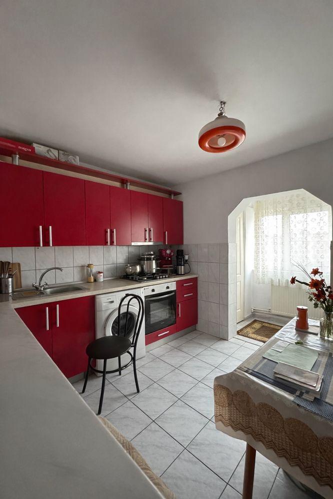 Proprietar – 2 camere decomandat, centrală proprie, balcon, zona Sens – 1100 lei - imagine 1