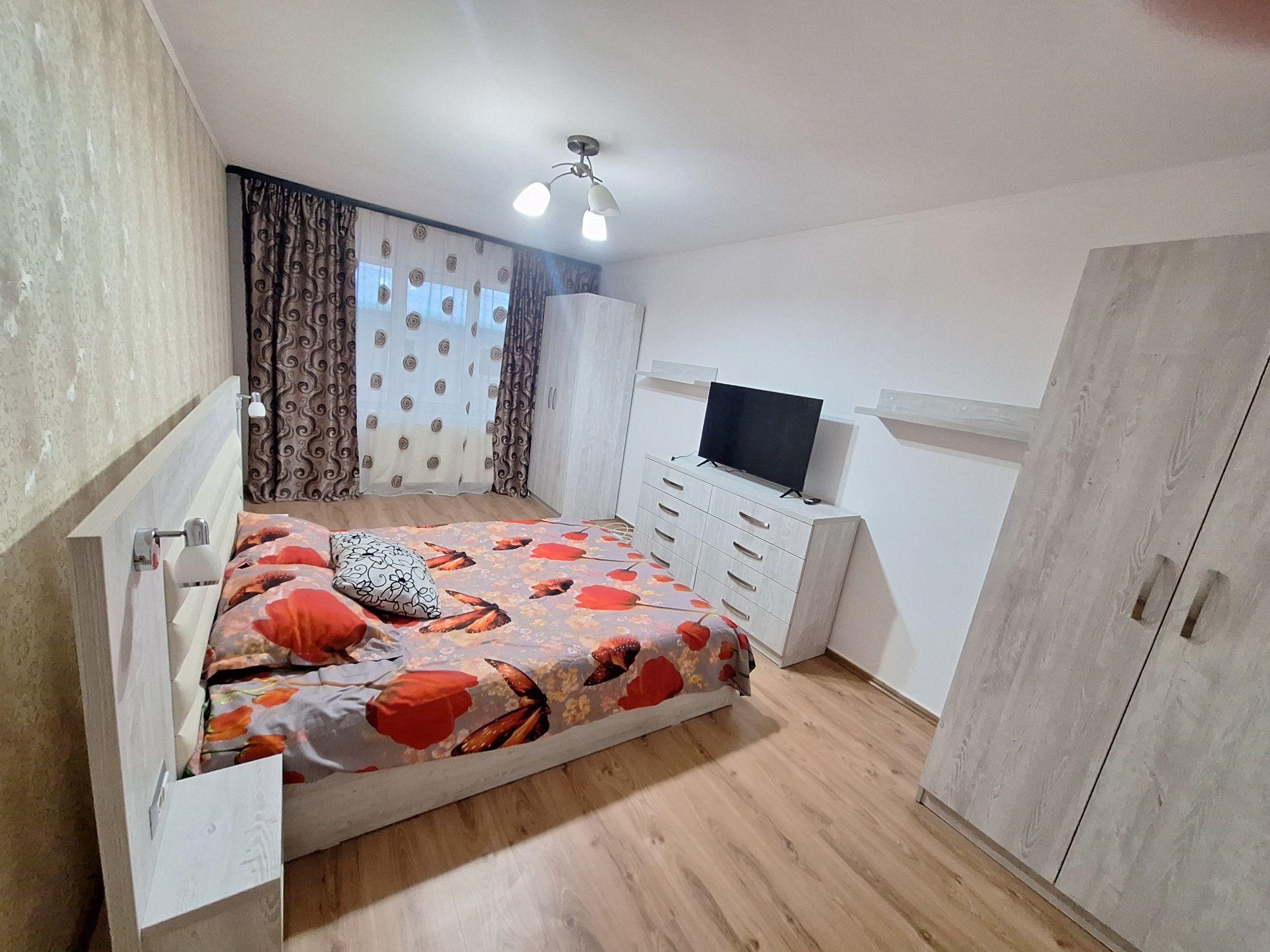 Închiriez apartament cu 2 camere Calea Moldovei,parcare privată - imagine 1