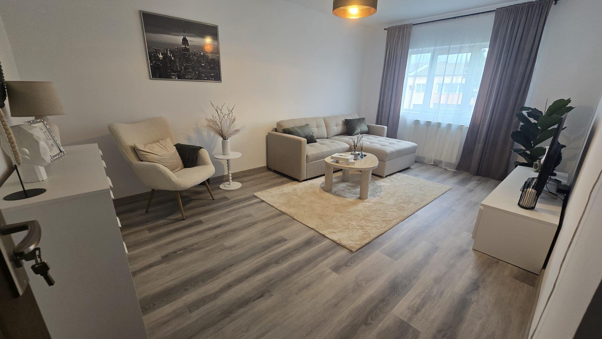 Închiriez apartament 2 camere