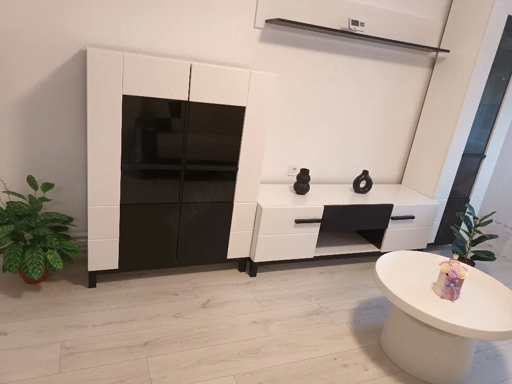 Închiriez apartament modern in Micro17 Satu Mare - imagine 1