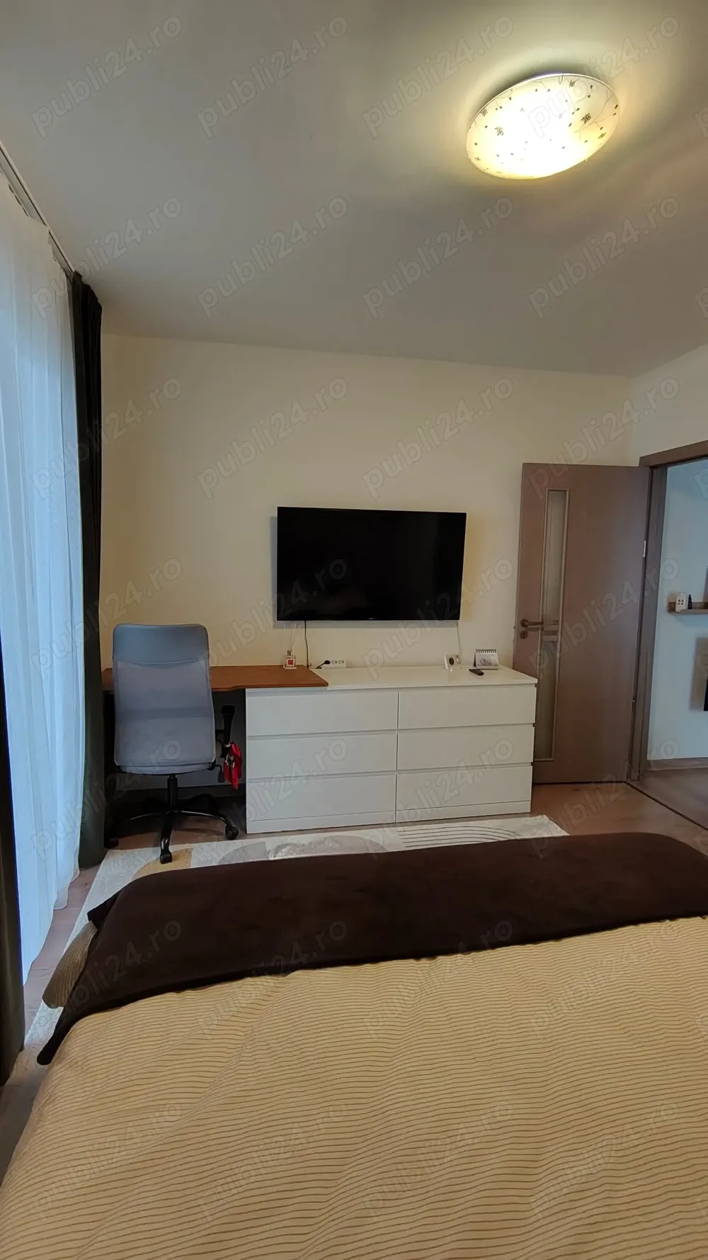 Închiriez apartament cu terasă în Sibiu, Turnișor