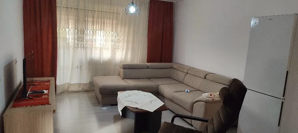 inchiriz apt 3 camere - imagine 1