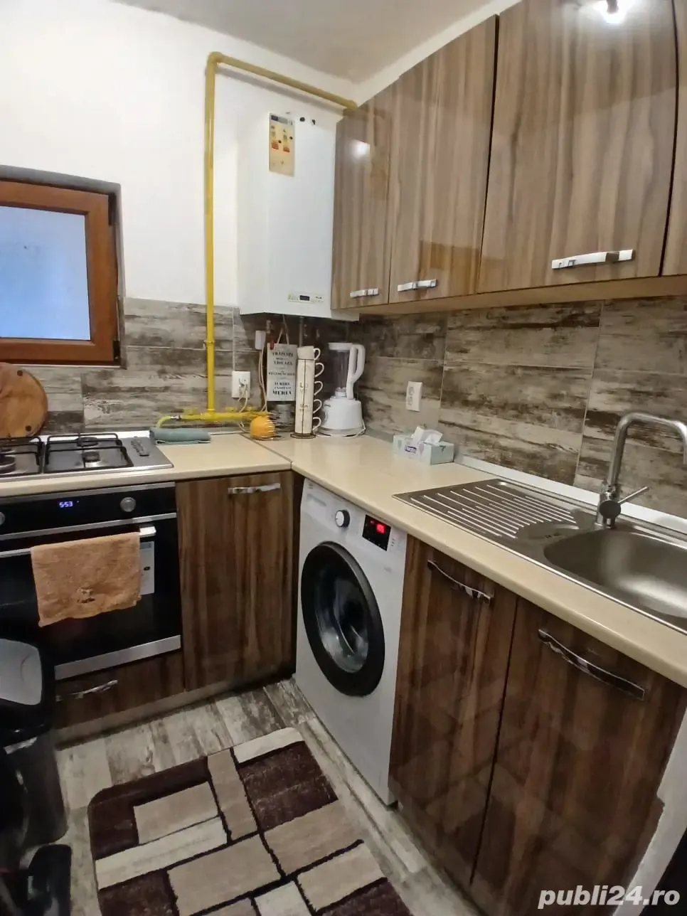 apartament cu doua camere de inchiriat!
