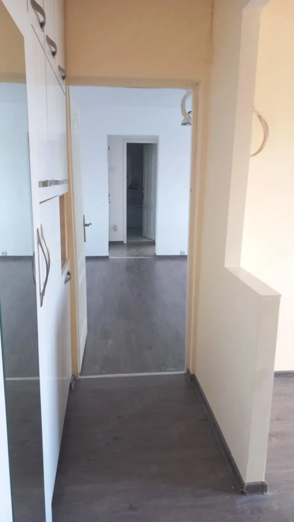Apartament 2 camere, confort 1, semidecomandat