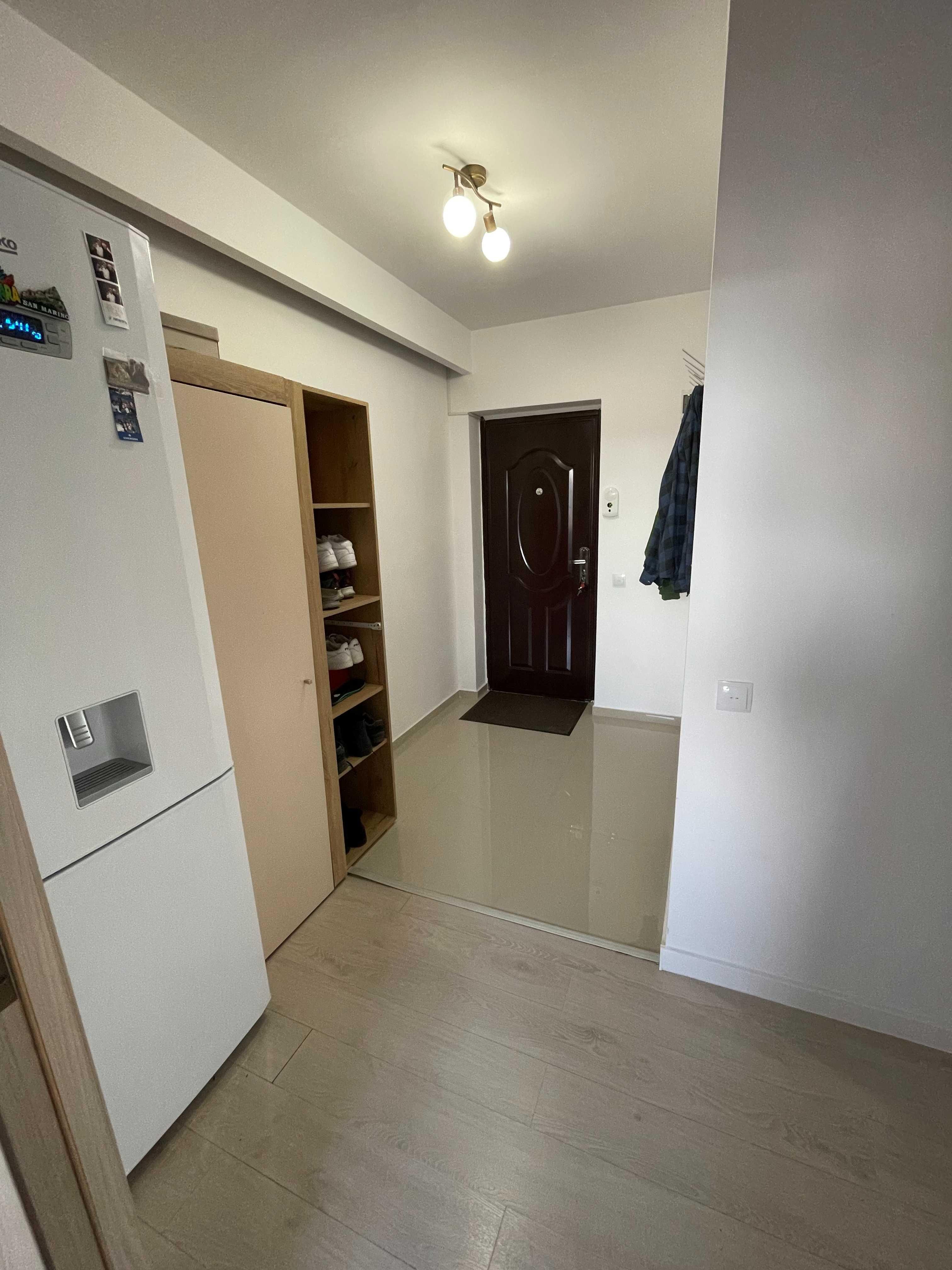 Apartament 3 camere, 61 mp, Balcon, Parcare, str. Teilor