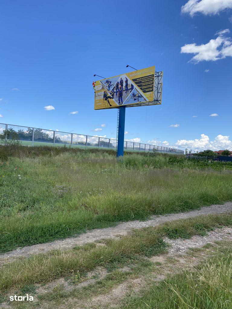 Vand teren intravilan Sanicoara + Panou publicitar