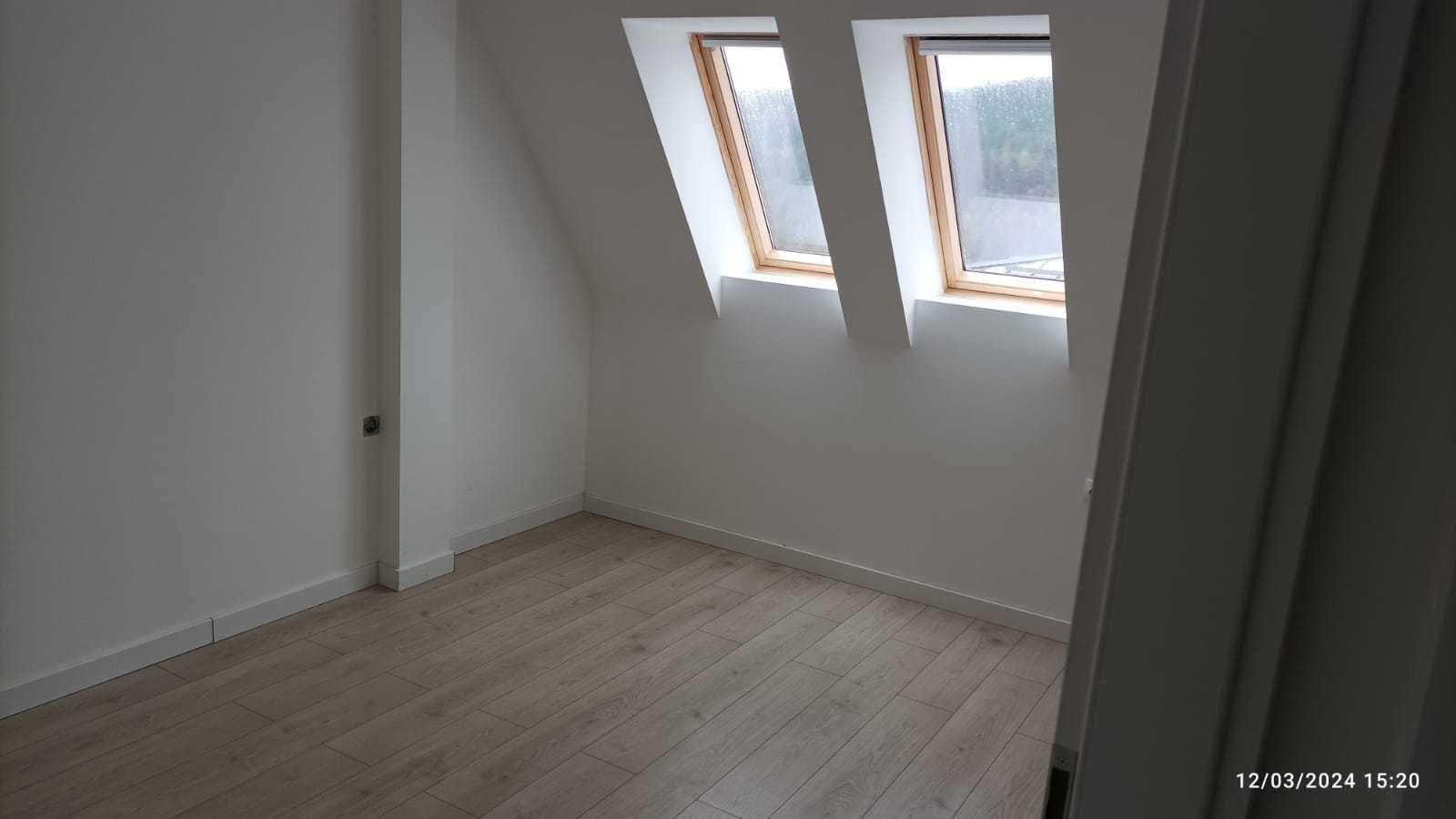 Inchiriez  apartament  2 camere zona  Vivo