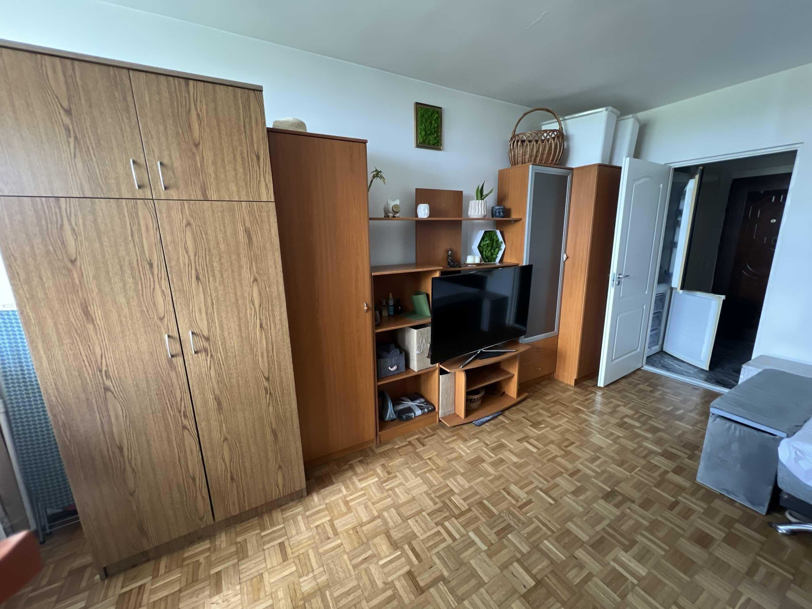 Inchiriez apartament 1 camera, cart. Gheorgheni, zona Iulius Mall
