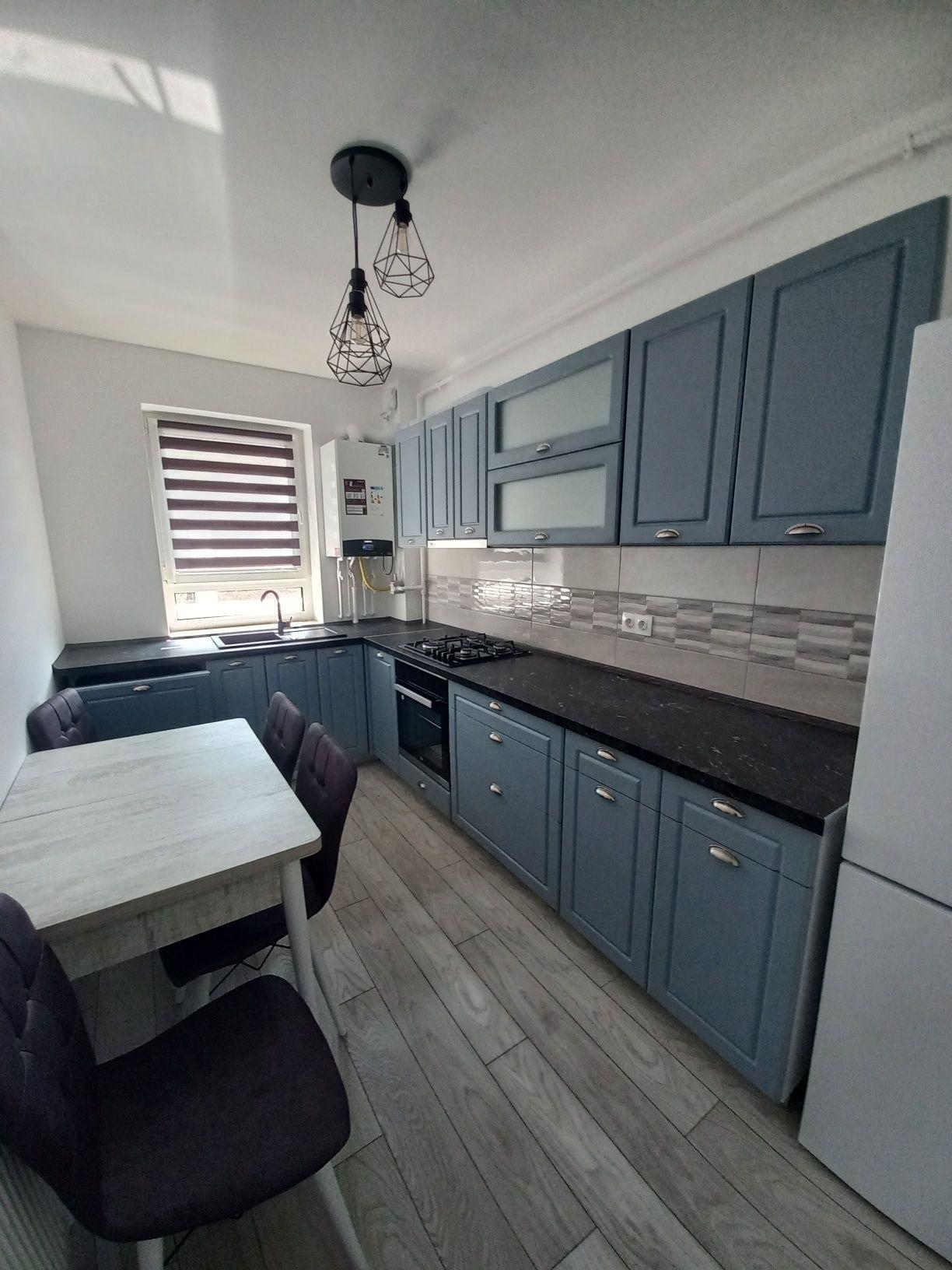 Inchiriez apartament 2 chamere maurer residence