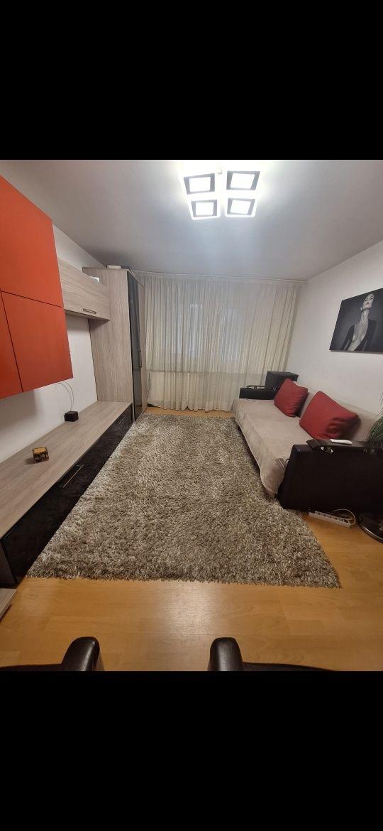 Ofer spre inchiriere apartament 2 camere in Brasov