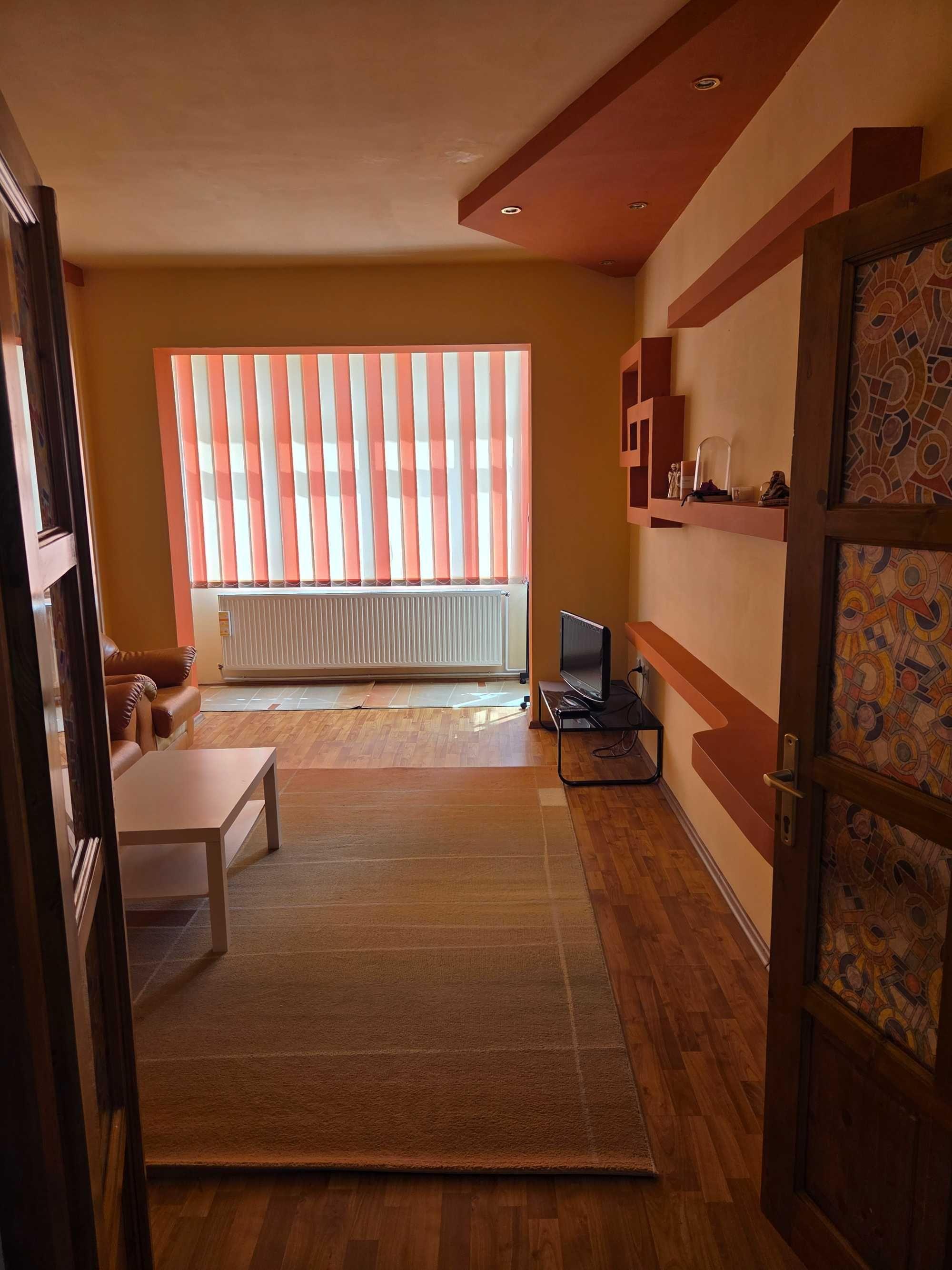Inchiriere apt 2 camere