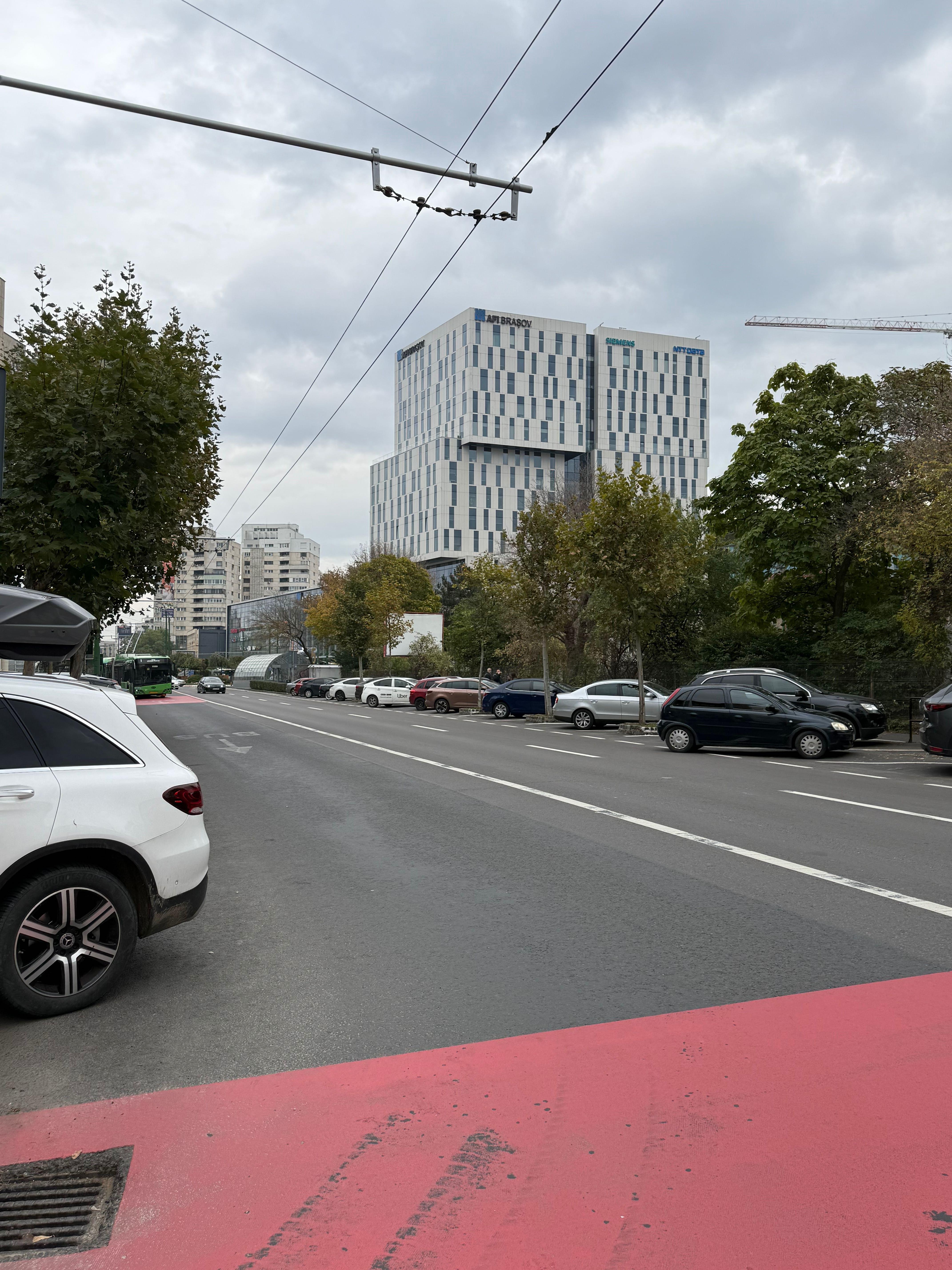 Casa zona Mall AFI - 490000 euro - imagine 1