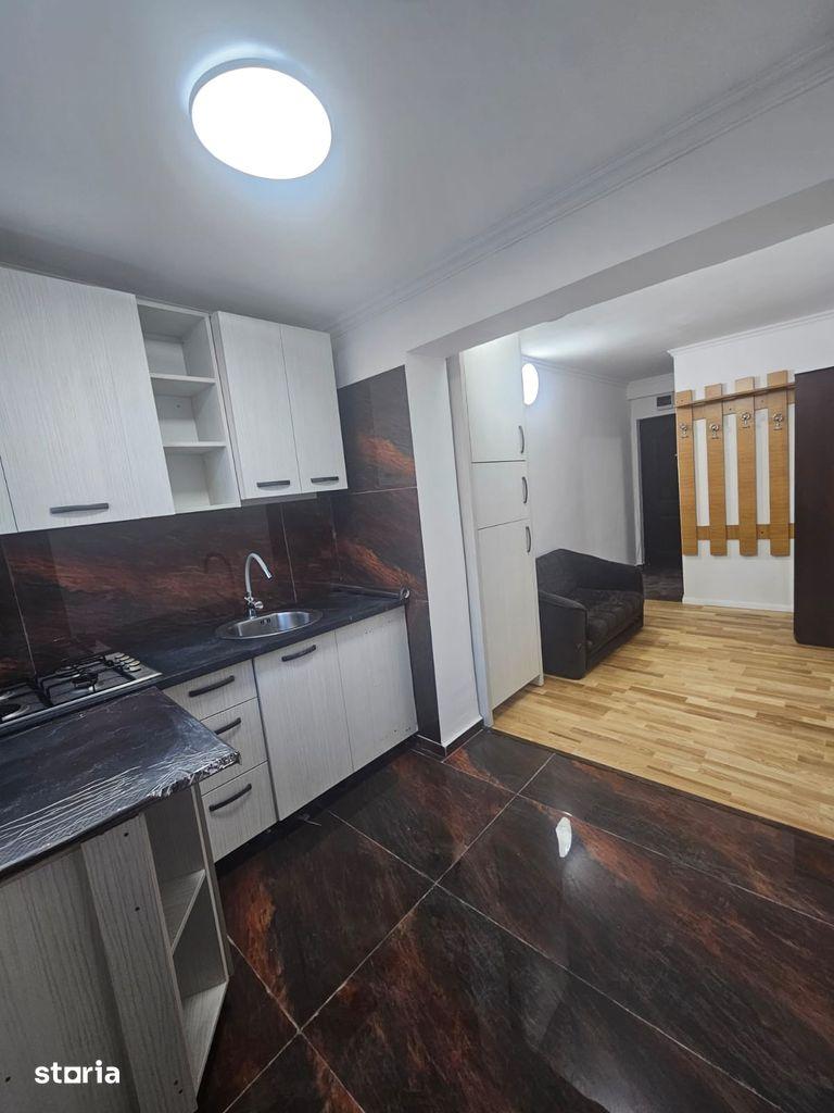Vând 2 garsoniere la preț de una, 32.2 mp, parter CET - imagine 1